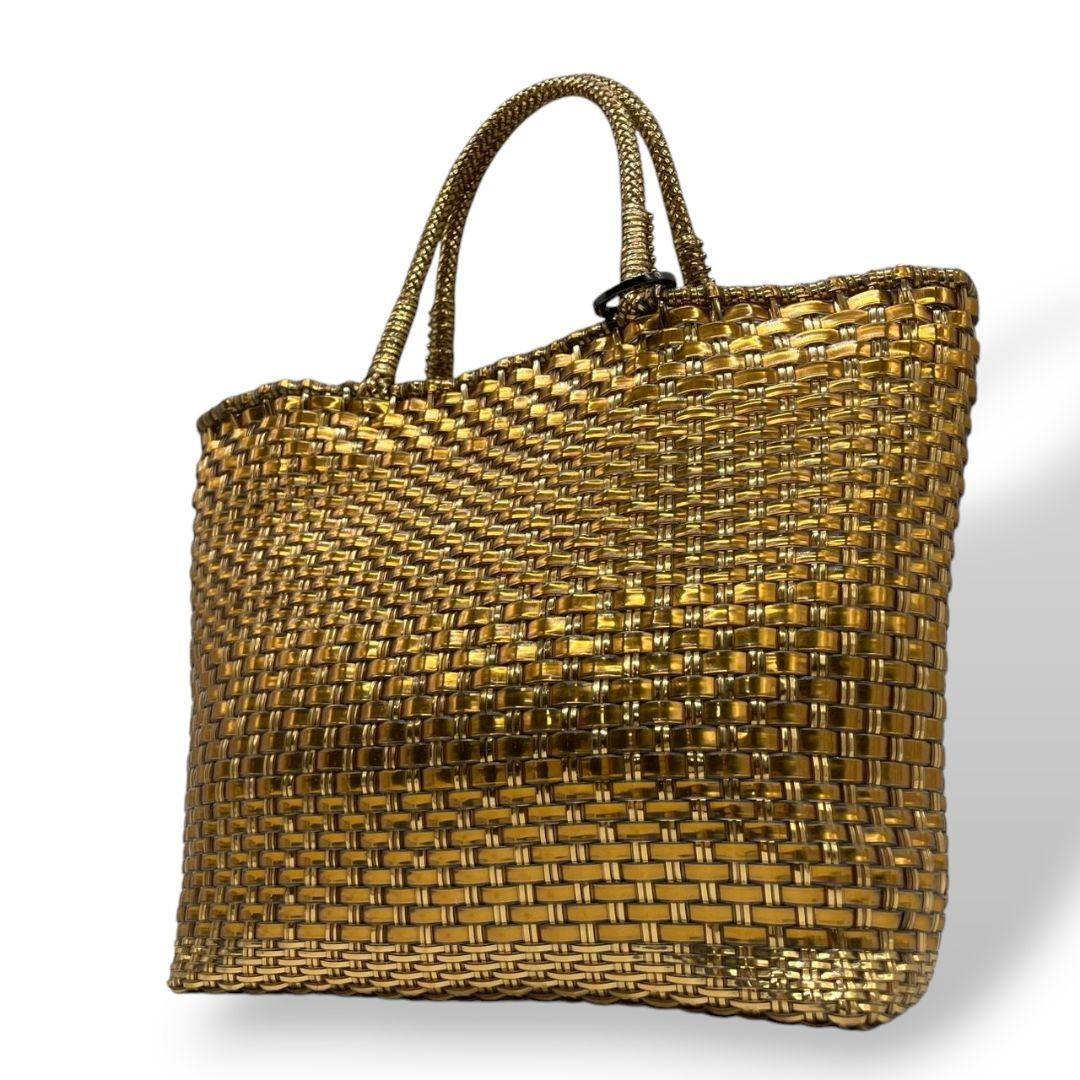 アンテプリマ ANTEPRIMA トートバッグ イントレッチオ ゴールド 金 編み込み ワイヤーバッグ チャーム付き A4収納可 自立可 ワイヤー レディース バッグ 美品　A2　