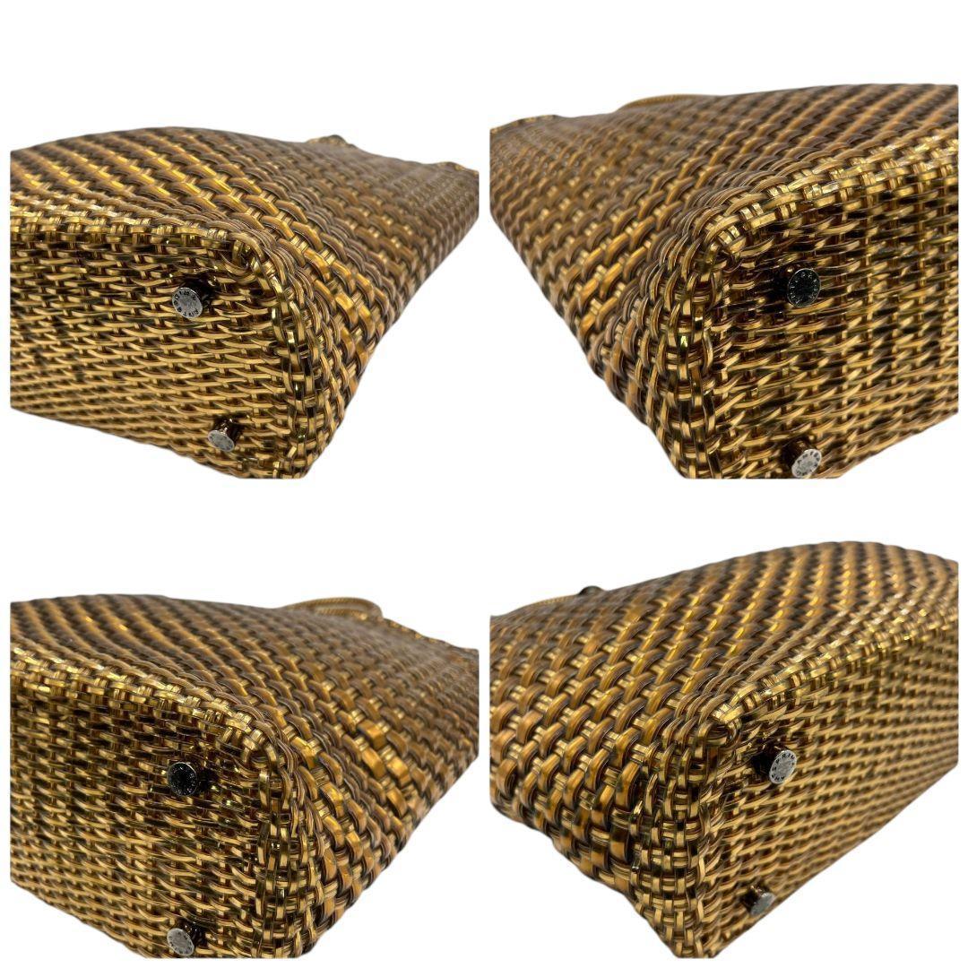 アンテプリマ ANTEPRIMA トートバッグ イントレッチオ ゴールド 金 編み込み ワイヤーバッグ チャーム付き A4収納可 自立可 ワイヤー レディース バッグ 美品　A2　