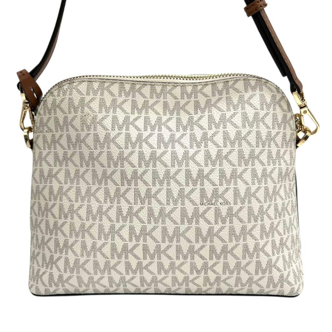 美品　マイケルコース　ショルダーバッグ　白　モノグラム　斜め掛け可　s15　PVC　レザー　本革　ホワイト　ブラウン　自立可　ゴールド金具　ロゴ　チャーム付き