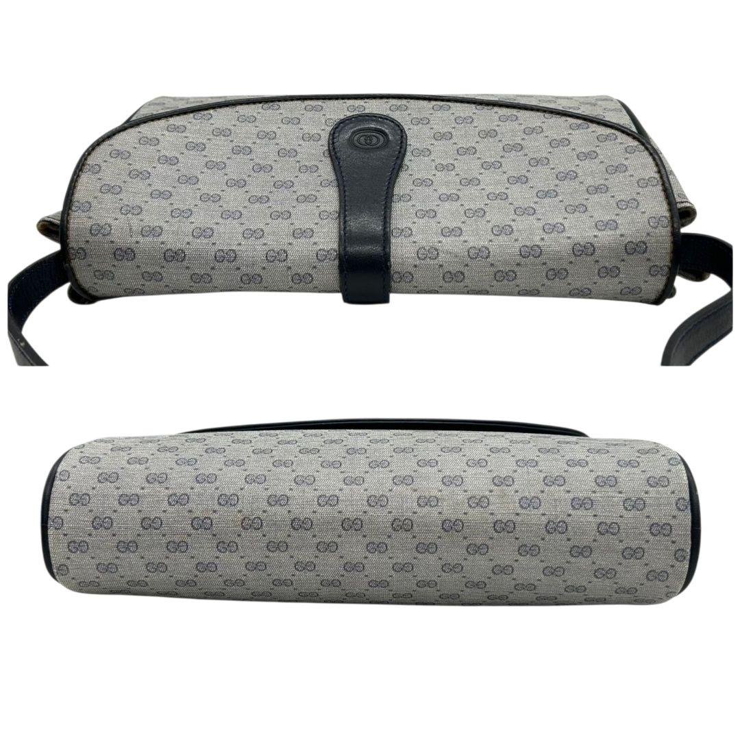 GUCCI グッチ ショルダーバッグ マイクロGG ネイビー 紺 PVC レザー フラップ 斜め掛け可 ゴールド金具 ロゴプレート クレストロゴ ヴィンテージ