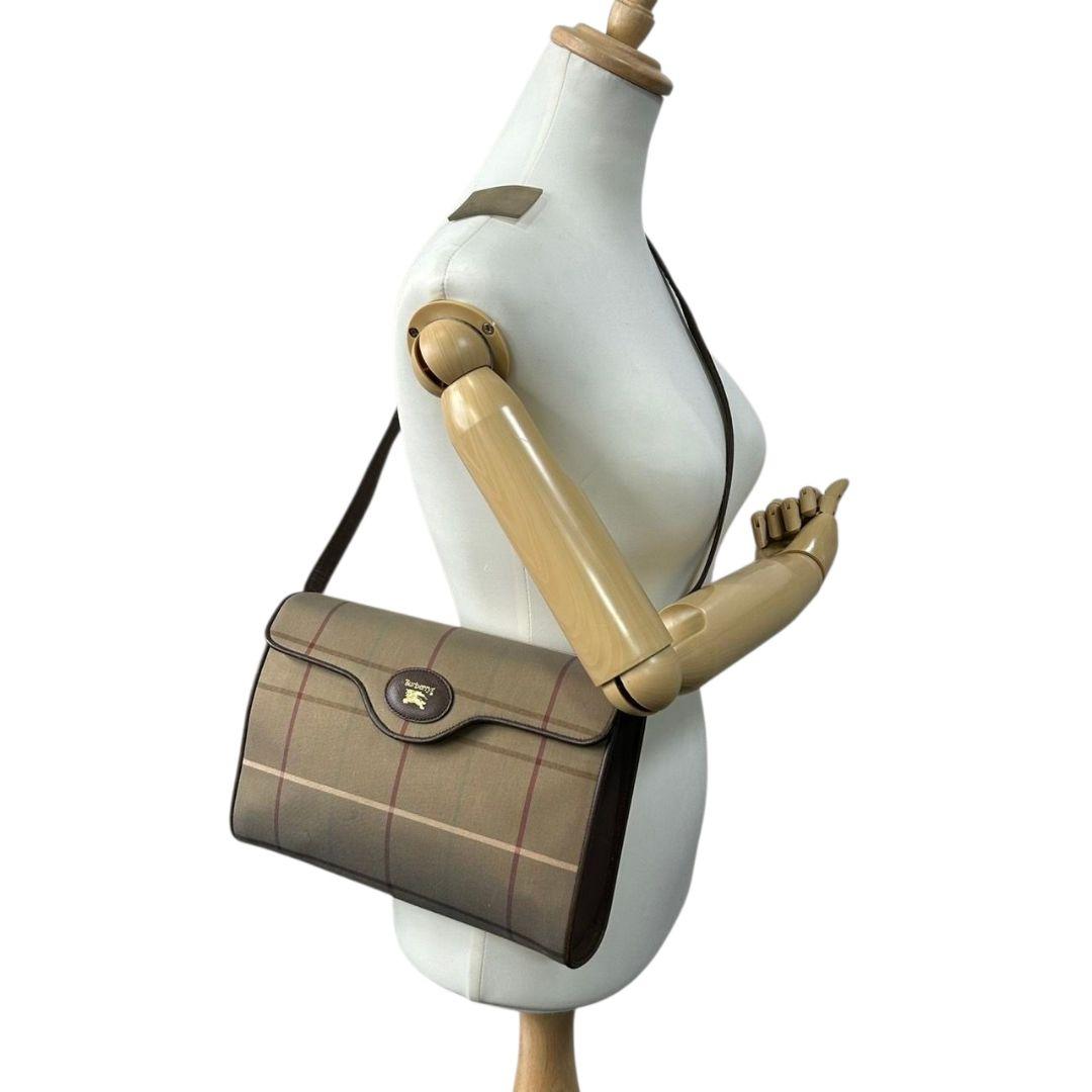 バーバリー ショルダーバッグ ベージュ ブラウン ノバチェック タータンチェック フラップ ナイロン 本革 ゴールド金具 Burberrys オシャレ 本物保証 鑑定済 スピード発送