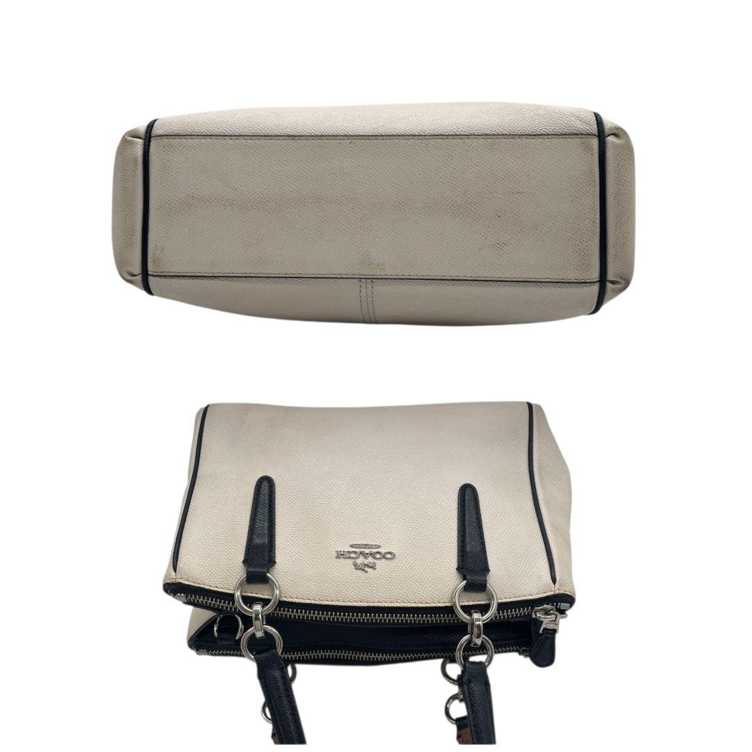 コーチ　ハンドバッグ　白　バイカラー　2way　斜め掛け可　チェーン　s9　ショルダーバッグ　トートバッグ　レザー　本革　アイボリー　ブラック　ロゴ　シルバー金具　F57487