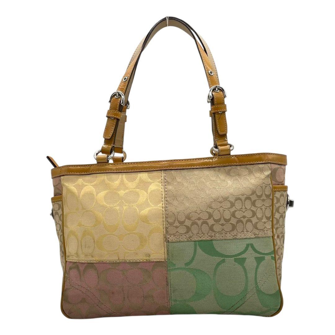 コーチ　ハンドバッグ　マルチカラー　パッチワーク　シグネチャー　ワンショルダー　T4　トートバッグ　キャンバス　パテントレザー　本革　肩掛け可　肩かけ可　シルバー金具　F14868　ピンク　イエロー　グリーン　COACH