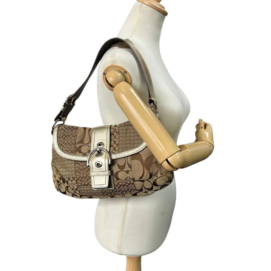 美品 コーチ COACH ハンドバッグ パッチワーク シグネチャー ホーボー ワンショルダー トートバッグ ブラウン 茶 シルバー金具 ロゴタグ 肩掛け可 G0871-F12316 s16