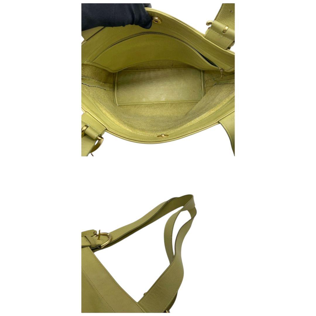 COACH コーチ トートバッグ レガシー グリーン レザー 本革 ワンショルダー A4収納 肩掛け可 ハンドバッグ u5