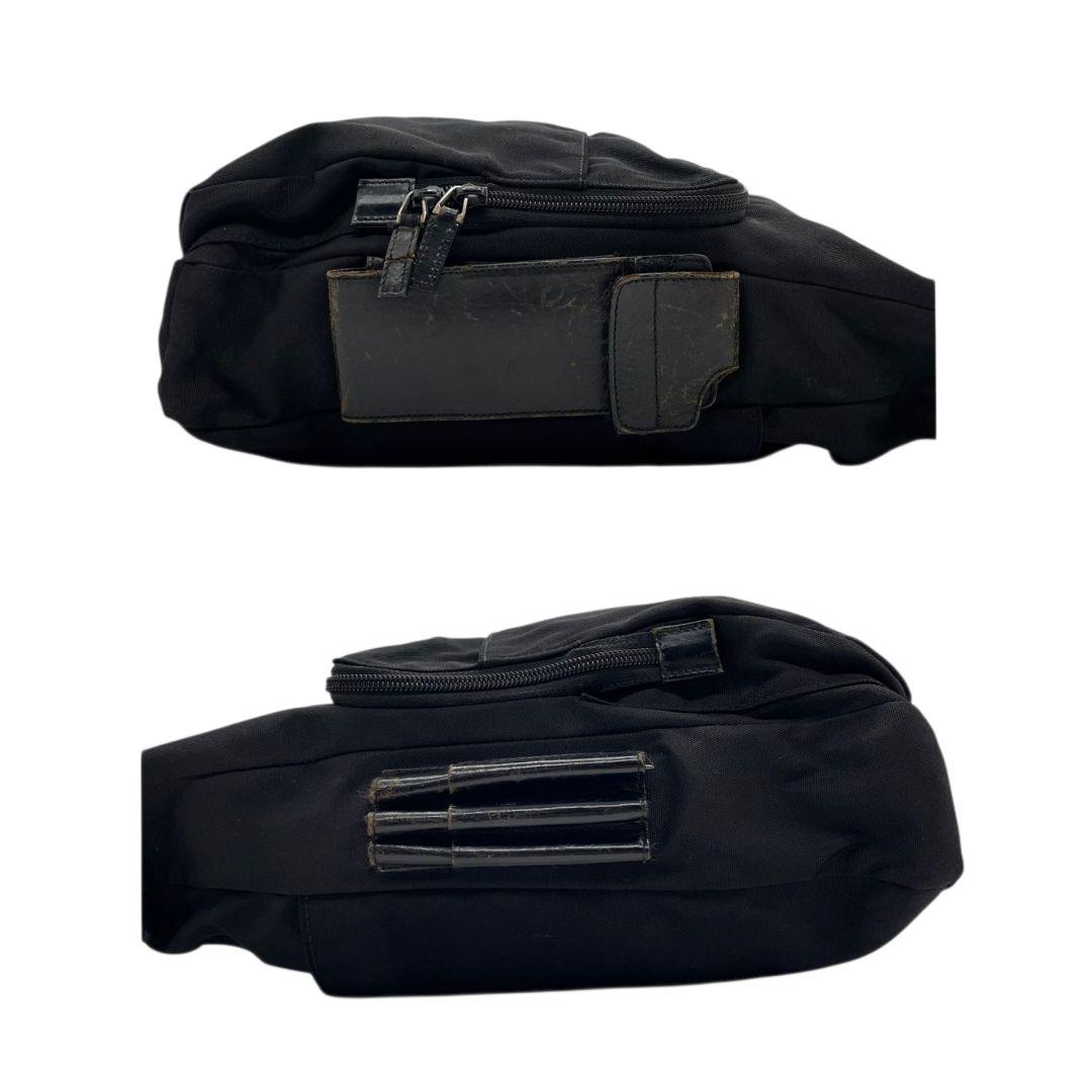 GUCCI グッチ ショルダーバッグ ブラック 黒 ホーボー ロゴプレート A4収納 ワンショル トートバッグ ハンドバッグ ナイロン レザー シルバー金具 s57 上品 高級感