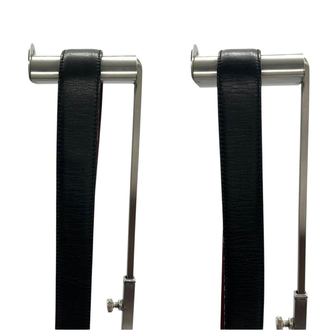 セリーヌ ベルト 黒 ブラック 赤 レッド サルキー 馬車金具 PX-2 レザー 本革 ゴールド金具 ロゴ 高級 ブランド CELINE