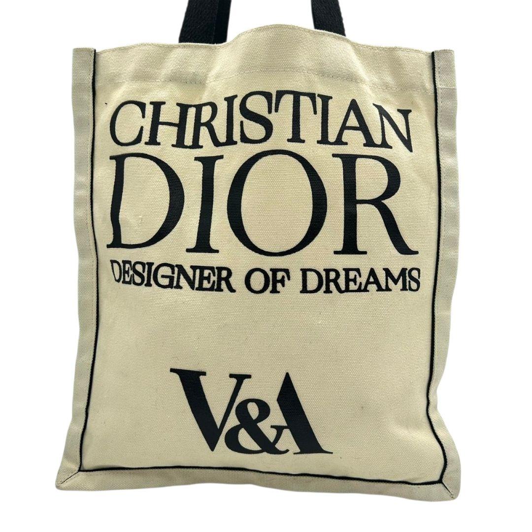 ディオール　トートバッグ　白　デカロゴ　V&A　キャンバス　黒　A4収納　T7　ハンドバッグ　ホワイト　ブラック　肩掛け可　Christian Dior