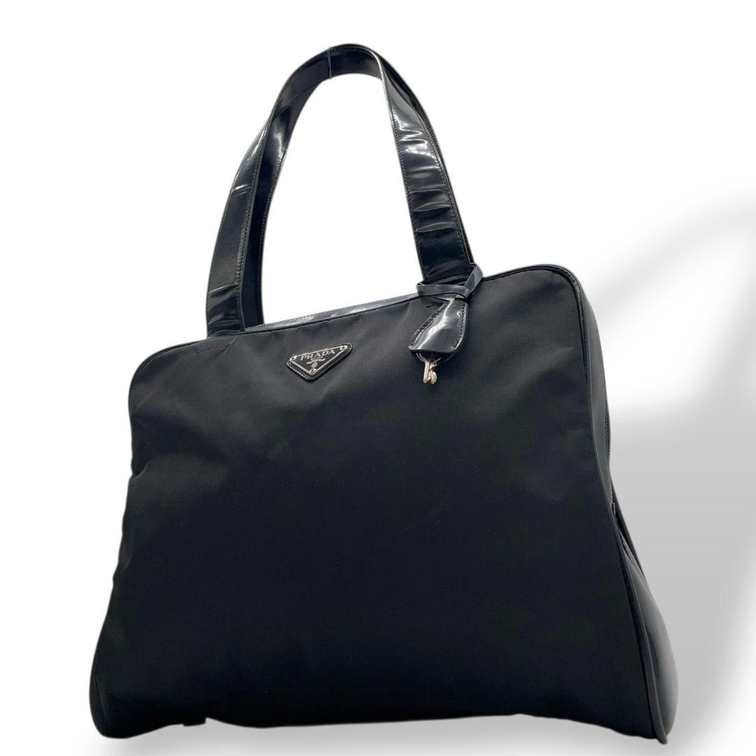 プラダ PRADA ハンドバッグ テスート ナイロン レザー エナメル 黒 ブラック 三角ロゴプレート A4収納 ワンショルダー トートバッグ 肩掛け可 z2 31