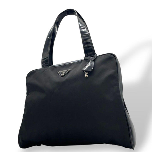 プラダ PRADA ハンドバッグ テスート ナイロン レザー エナメル 黒 ブラック 三角ロゴプレート A4収納 ワンショルダー トートバッグ 肩掛け可 z2 31