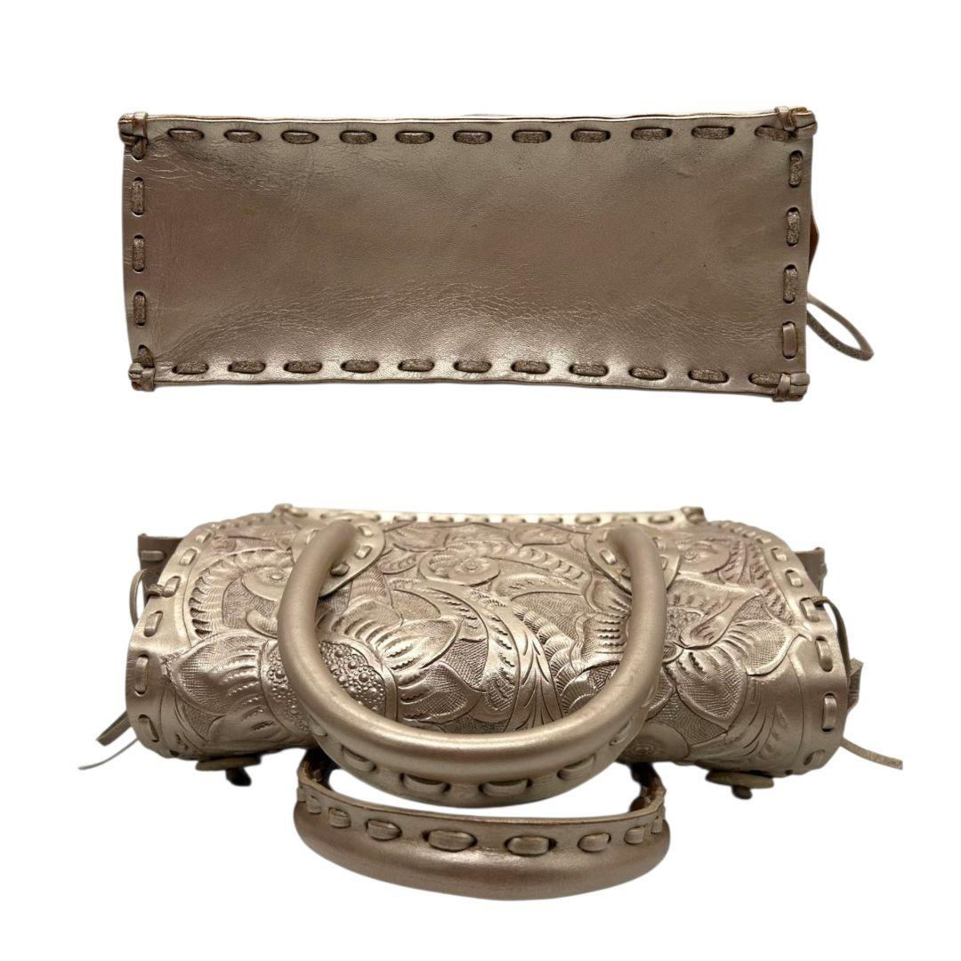 カービングトライブス ハンドバッグ ゴールド カービングバッグ 自立可 H トートバッグ レザー 本革 型押し フラップ Carving Tribes 上品 高級感 エレガント 大人可愛い