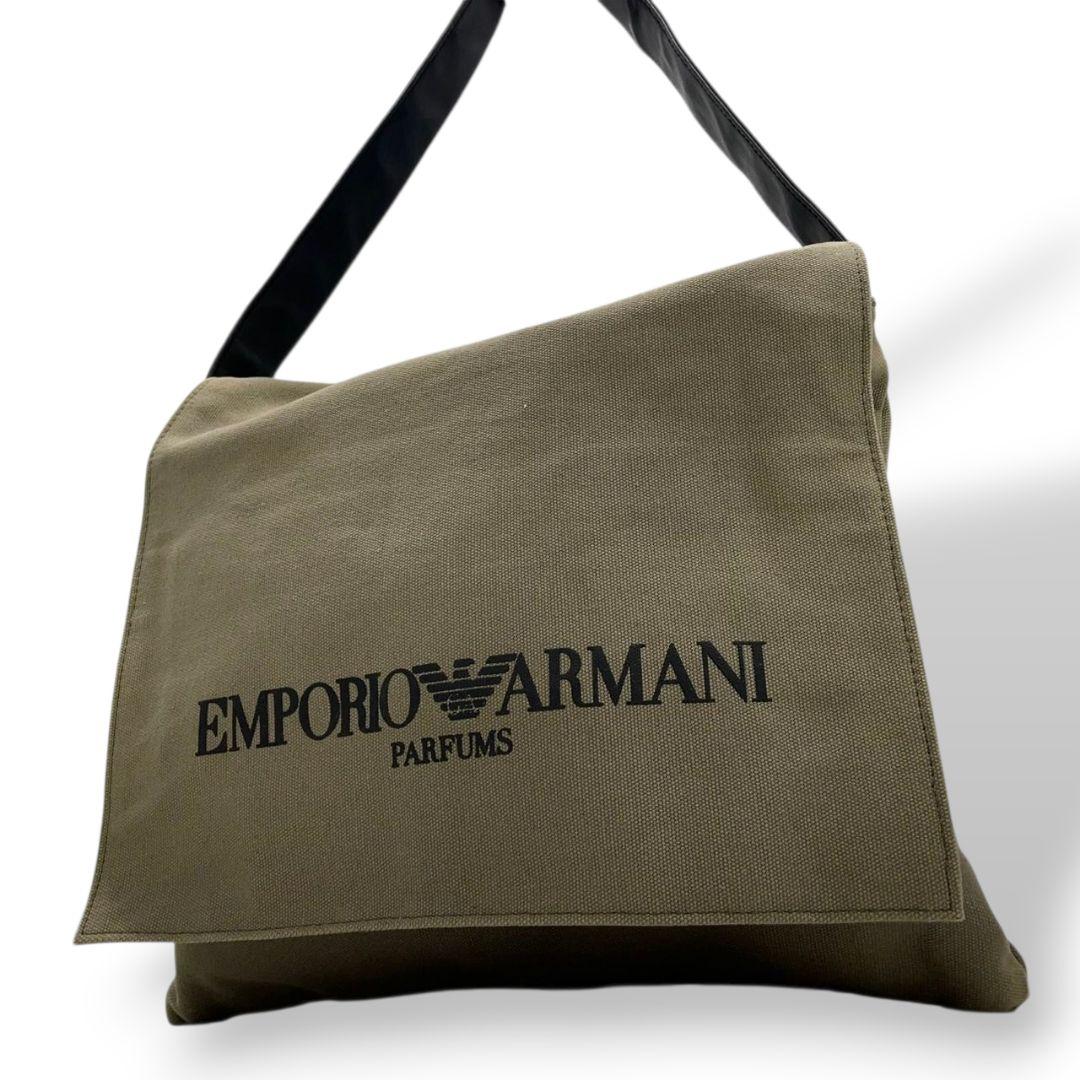 エンポリオアルマーニ　ショルダーバッグ　緑　ブランドロゴ　フラップ　A4収納　T6　キャンバス　斜め掛け可　グリーン　ブラック　黒　EMPORIO ARMANI　オシャレ　本物保証　鑑定済　スピード発送