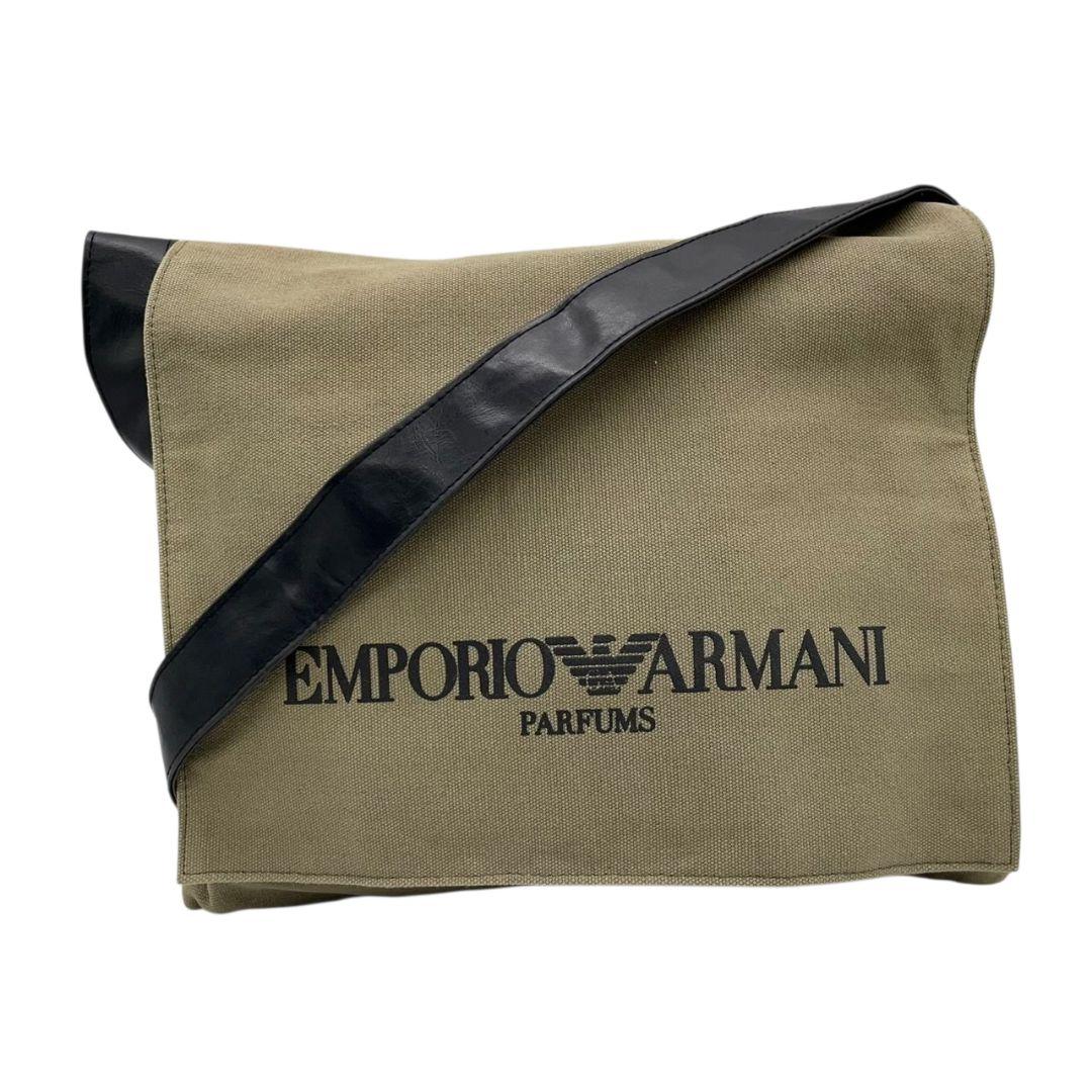 エンポリオアルマーニ　ショルダーバッグ　緑　ブランドロゴ　フラップ　A4収納　T6　キャンバス　斜め掛け可　グリーン　ブラック　黒　EMPORIO ARMANI　オシャレ　本物保証　鑑定済　スピード発送
