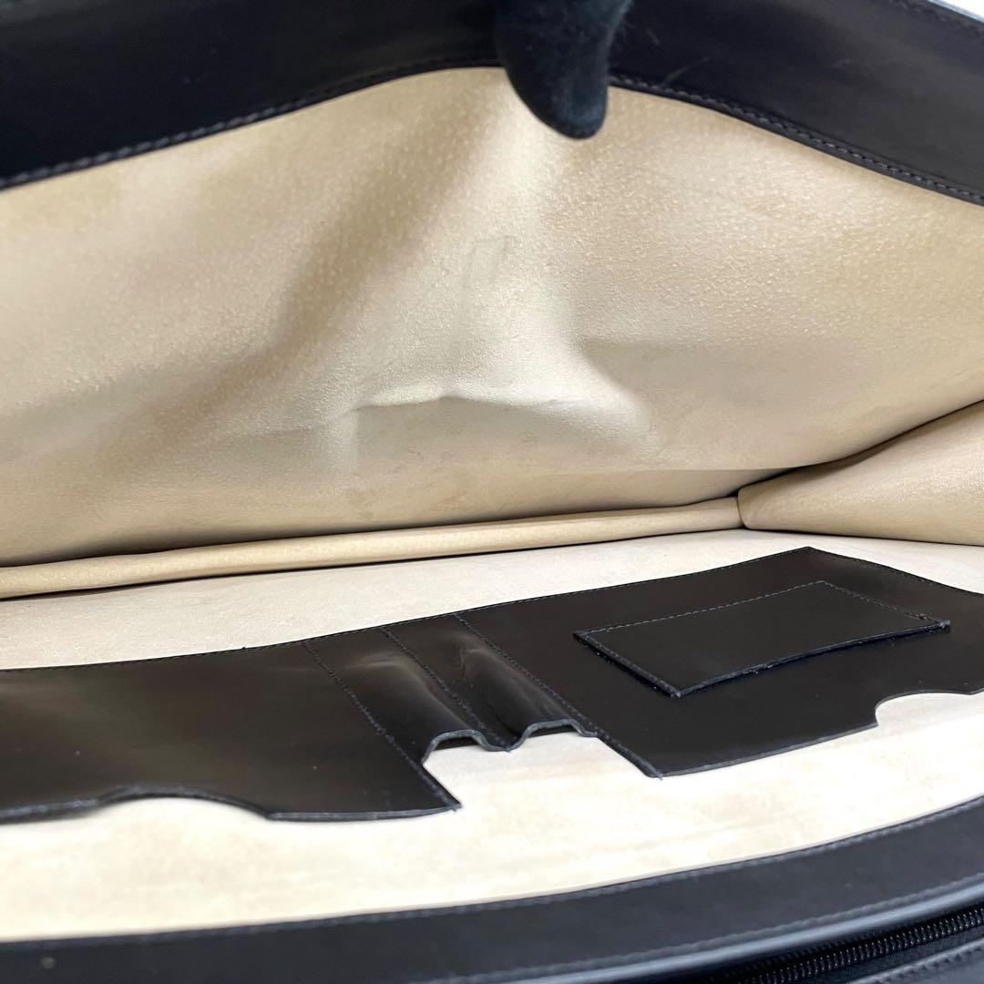 コーチ ビジネスバッグ レザー ブラック A4収納 ブリーフケース フラップ ハンドバッグ トートバッグ 大容量 シルバー金具 チャーム付き COACH E