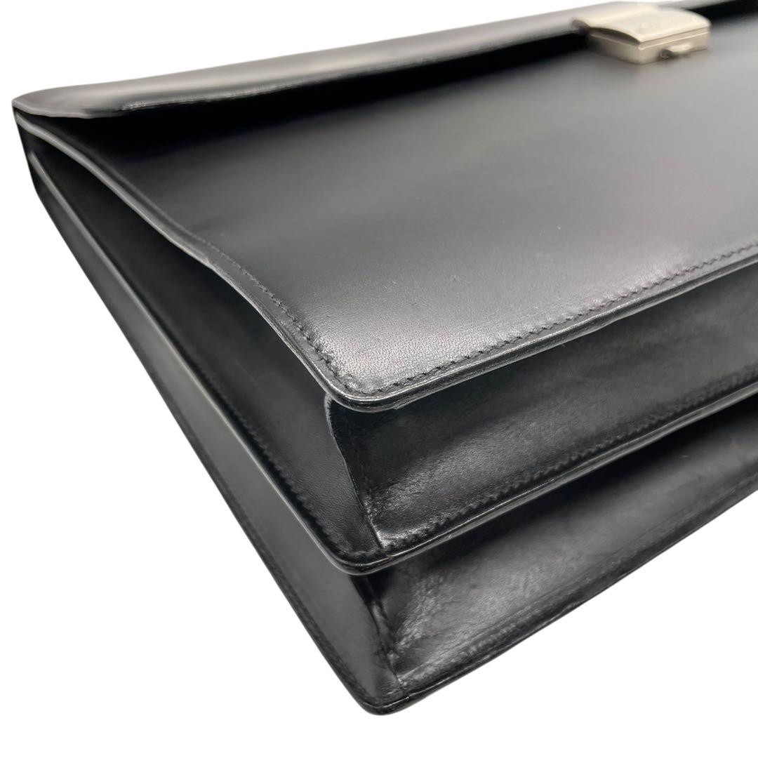 コーチ ビジネスバッグ レザー ブラック A4収納 ブリーフケース フラップ ハンドバッグ トートバッグ 大容量 シルバー金具 チャーム付き COACH E