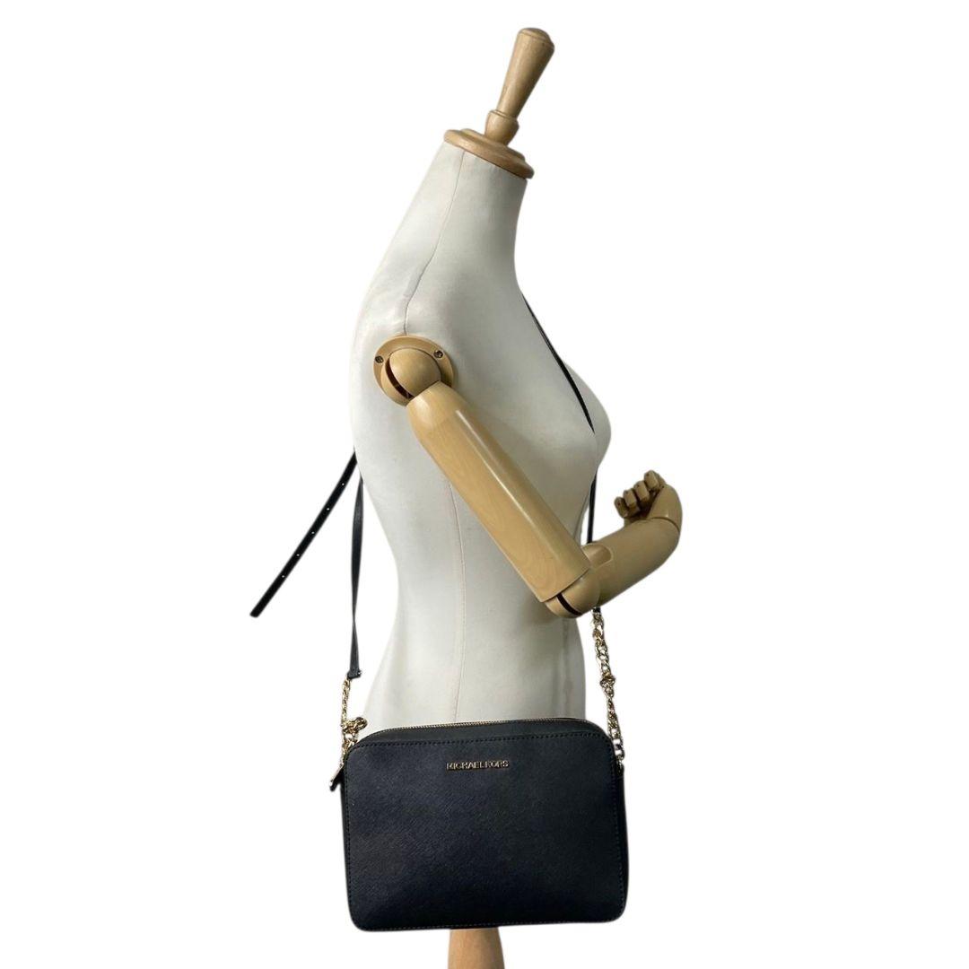 マイケルコース ショルダーバッグ 黒 チェーンショルダー 斜め掛け可 レザー 本革 ロゴ ゴールド金具 ブラック MICHAEL KORS