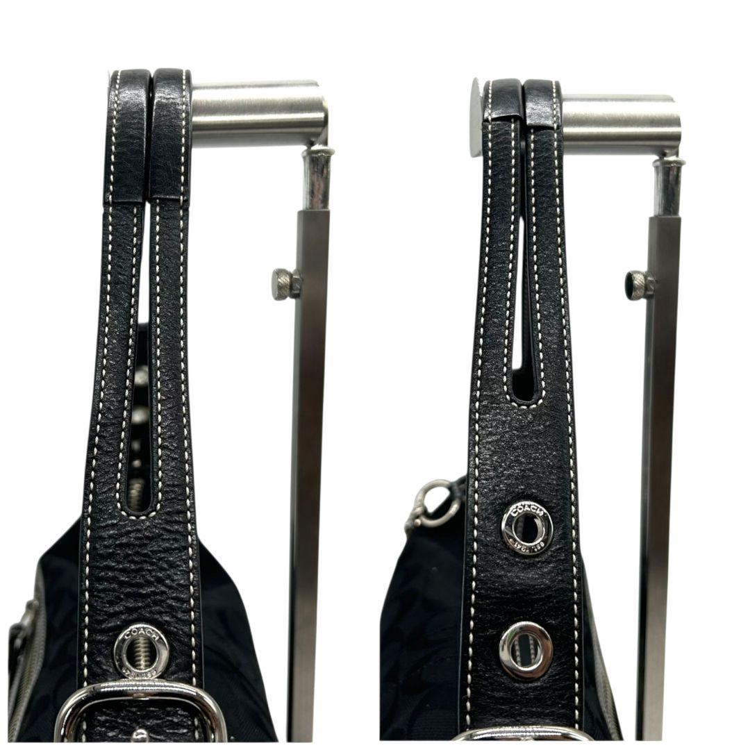 美品 コーチ ハンドバッグ 黒 シグネチャー ワンショルダー キャンバス 9363 肩掛け可 トートバッグ ブラック シルバー金具 レザー 本革 タッセル ロゴタグ COACH E8