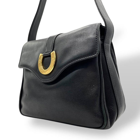 グッチ ショルダーバッグ ブラック ホースシュー ヴィンテージ 斜め掛け クロスボディー D2 フラップ ゴールド金具 刻印 コンパクト オールドグッチ GUCCI レザー レディース バッグ