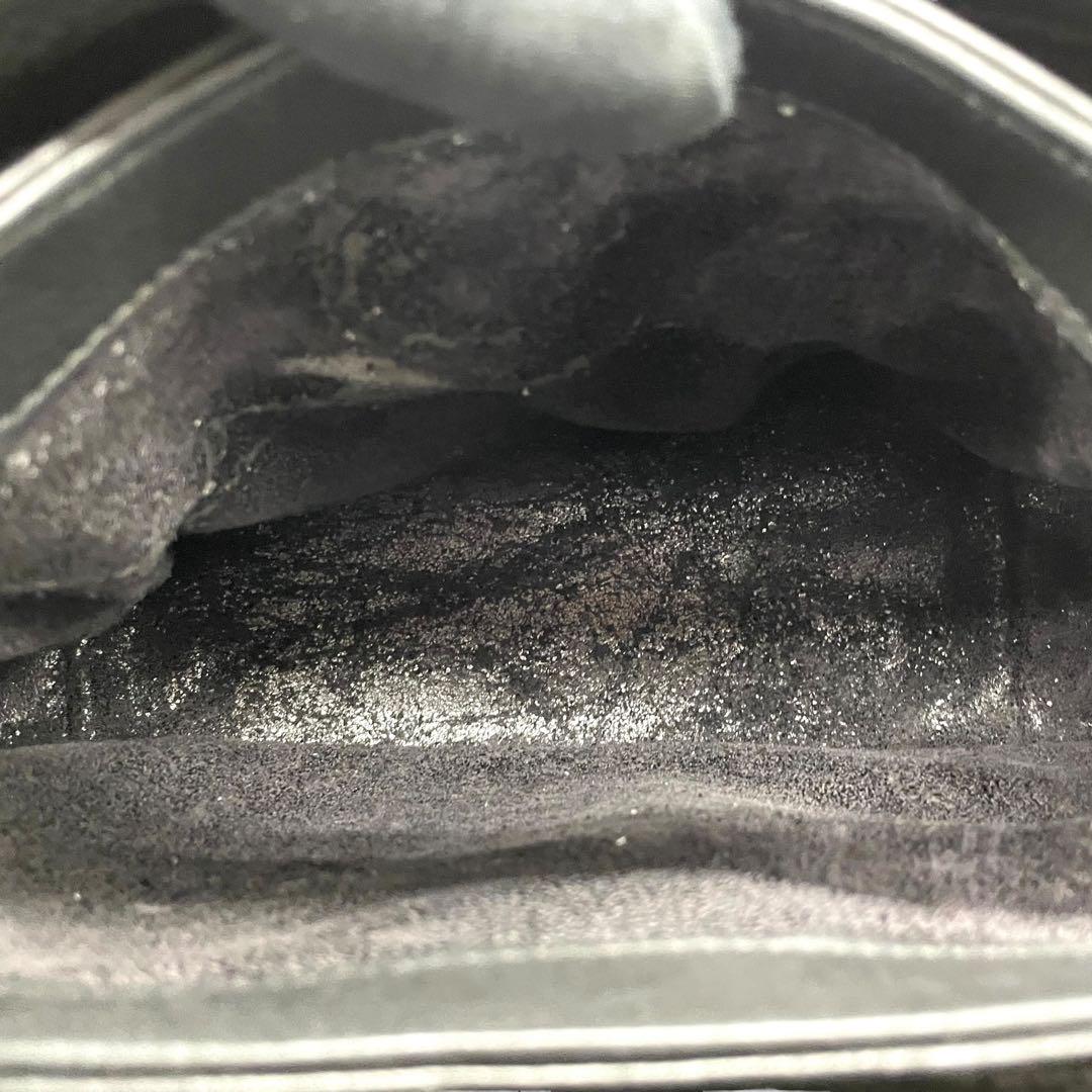 グッチ ショルダーバッグ ブラック ホースシュー ヴィンテージ 斜め掛け クロスボディー D2 フラップ ゴールド金具 刻印 コンパクト オールドグッチ GUCCI レザー レディース バッグ