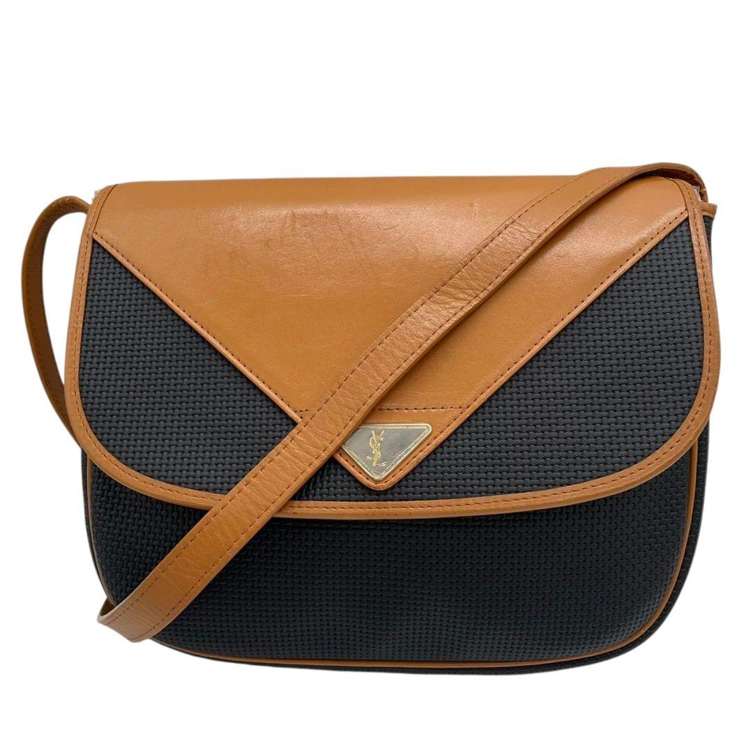 イヴサンローラン フラップ レザー ショルダーバッグ ブラック ブラウン YSLロゴプレート 斜め掛け可 本革