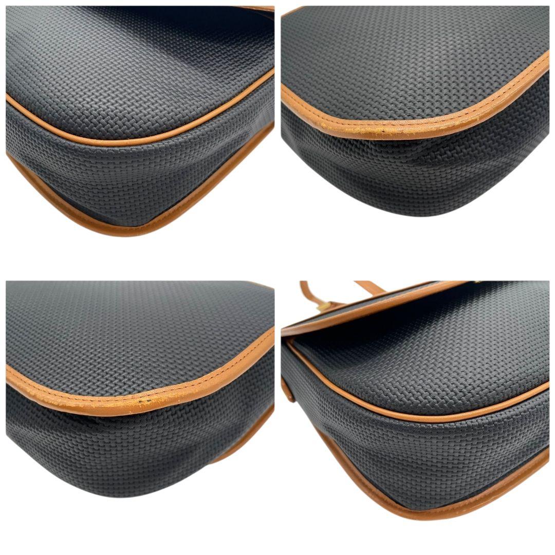 イヴサンローラン フラップ レザー ショルダーバッグ ブラック ブラウン YSLロゴプレート 斜め掛け可 本革