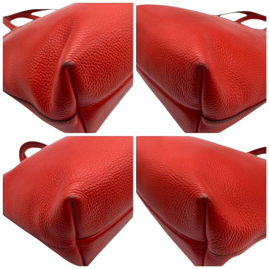 フェラガモ トートバッグ 赤 ダブルガンチーニ ゴールド金具 レザー ハンドバッグ 本革 レッド Salvatore Ferragamo s46