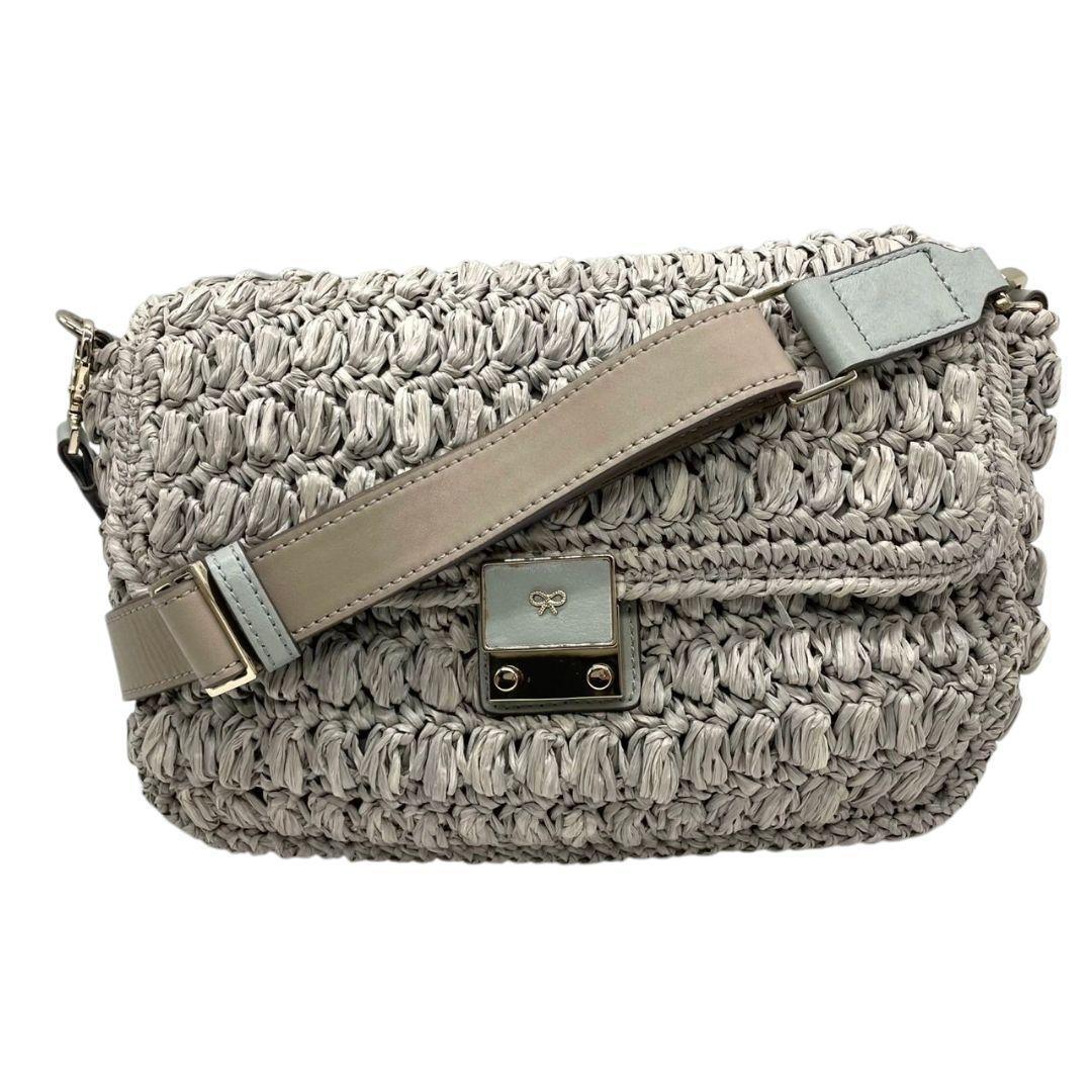 アニヤハインドマーチ ANYA HINDMARCH ショルダーバッグ グレージュ 灰 カゴ 編み込み リボン フラップ 斜め掛け可 自立可 ゴールド金具 ターンロック s81