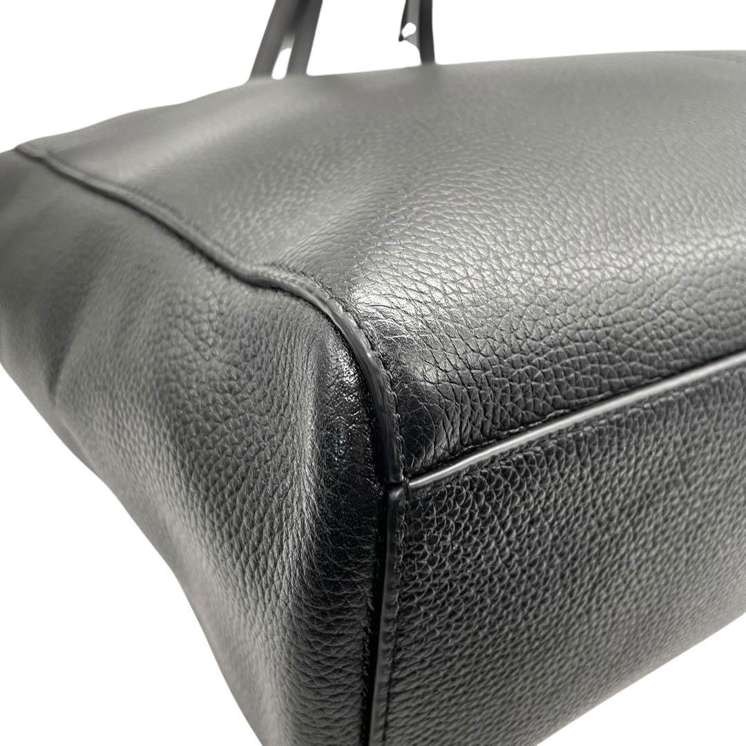 マイケルコース レザー トートバッグ ビジネス A4収納可 ブラック ゴールド金具 ロゴ刻印 ワンショルダー 肩掛け可 大容量 メンズ レディース MICHAEL KORS