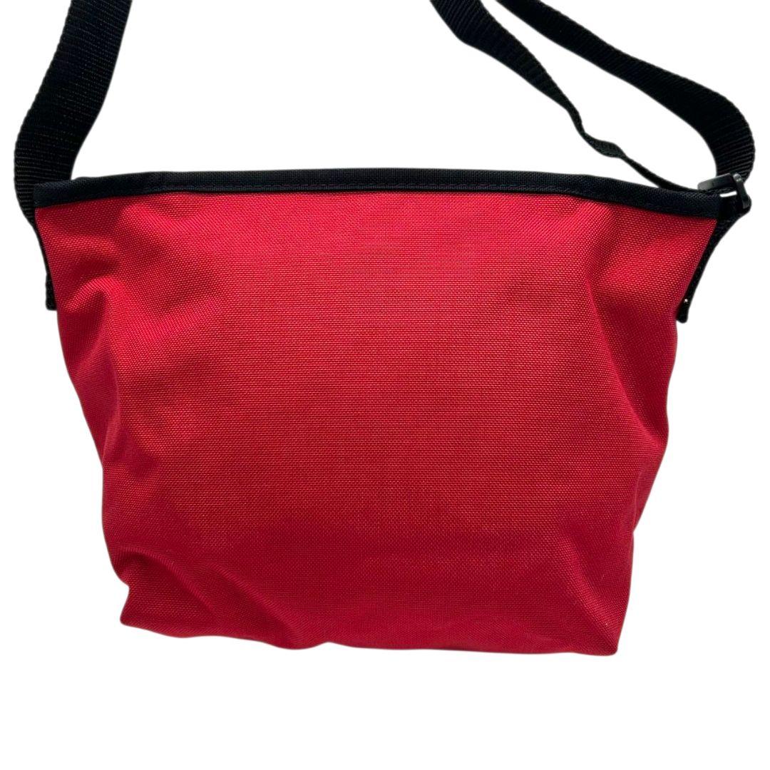 マンハッタンポーテージ ショルダーバッグ 赤 フラップ 斜め掛け可 s69 ナイロン ブランドロゴ レッド ManhattanPortage 斜めがけ クロスボディ バッグ 軽量 通勤 通学