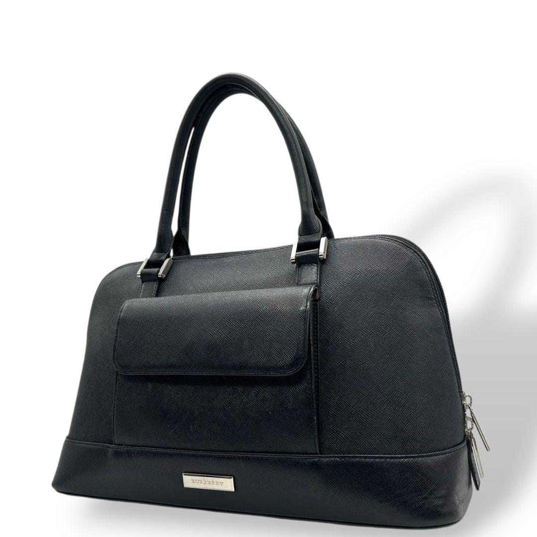 バーバリー　ハンドバッグ　黒　ロゴプレート　PVC　自立可　フラップ　C　トートバッグ　ブラック　シルバー金具　BURBERRY　上品　シンプル　高級感　本物保証　鑑定済　スピード発送