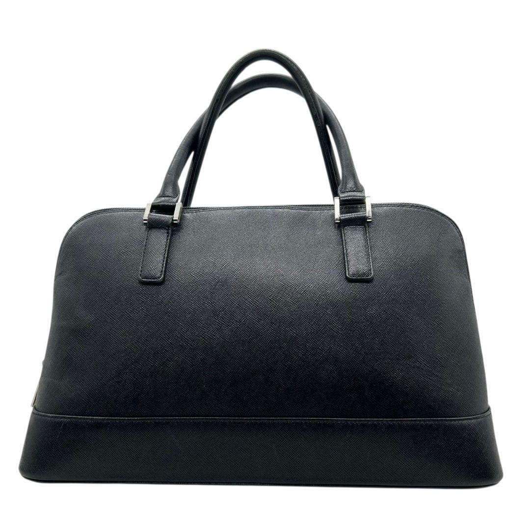 バーバリー　ハンドバッグ　黒　ロゴプレート　PVC　自立可　フラップ　C　トートバッグ　ブラック　シルバー金具　BURBERRY　上品　シンプル　高級感　本物保証　鑑定済　スピード発送