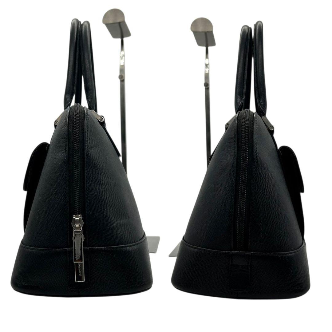 バーバリー　ハンドバッグ　黒　ロゴプレート　PVC　自立可　フラップ　C　トートバッグ　ブラック　シルバー金具　BURBERRY　上品　シンプル　高級感　本物保証　鑑定済　スピード発送