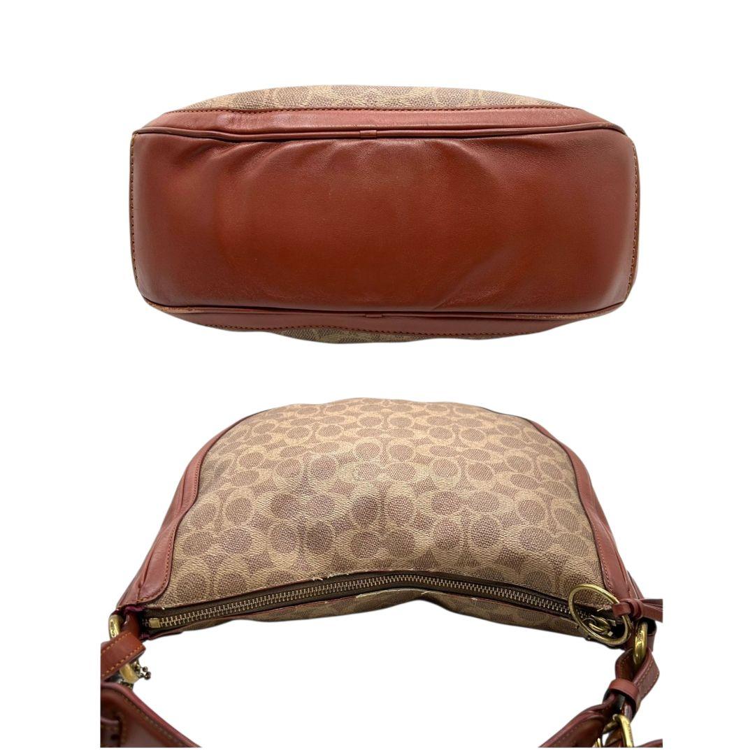 コーチ　ショルダーバッグ　茶　シグネチャー　ホーボー　2way　本革　s36　ハンドバッグ　トートバッグ　レザー　ワンショル　キャンバス　ブラウン　A4収納　斜め掛け可　チャーム付き　ゴールド金具　COACH　38580