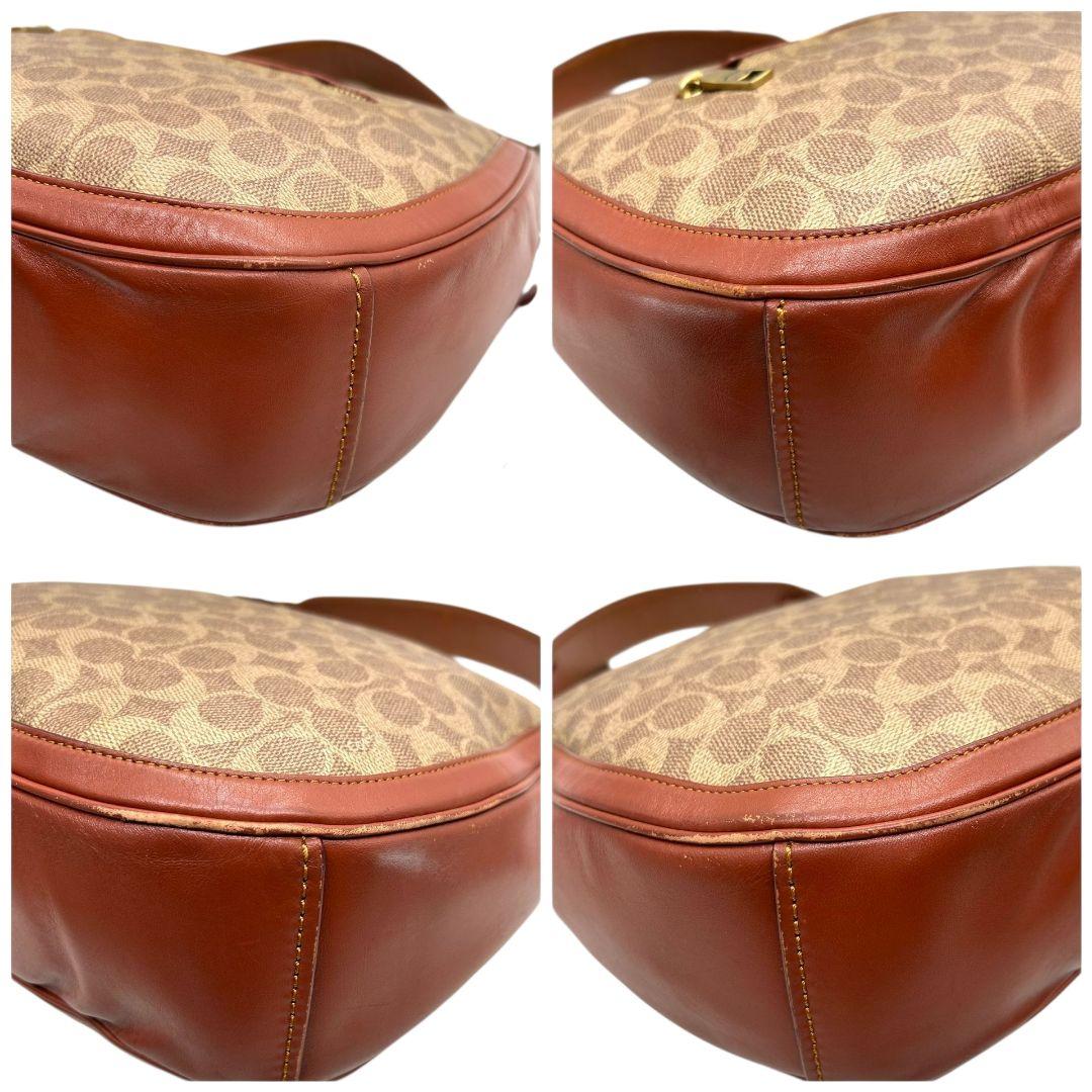 コーチ　ショルダーバッグ　茶　シグネチャー　ホーボー　2way　本革　s36　ハンドバッグ　トートバッグ　レザー　ワンショル　キャンバス　ブラウン　A4収納　斜め掛け可　チャーム付き　ゴールド金具　COACH　38580