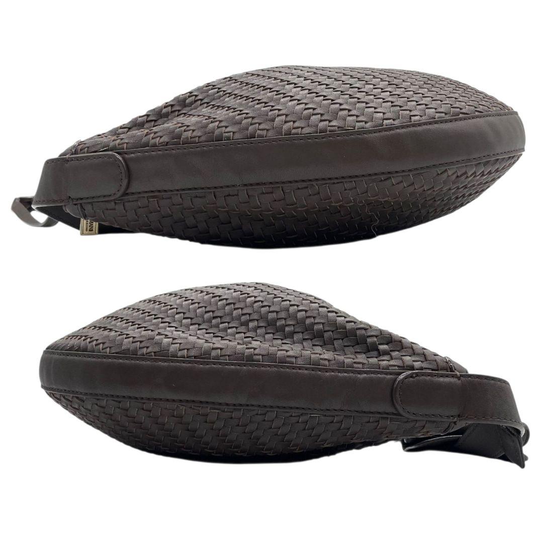 美品　アルマーニコレツィオーニ　ショルダーバッグ　茶　s23　編み込み　ワンショルダー　肩掛け可　レザー　本革　ブラウン　ポーチ付き　リボン　ロゴプレート　ゴールド金具　ARMANI COLLEZIONI