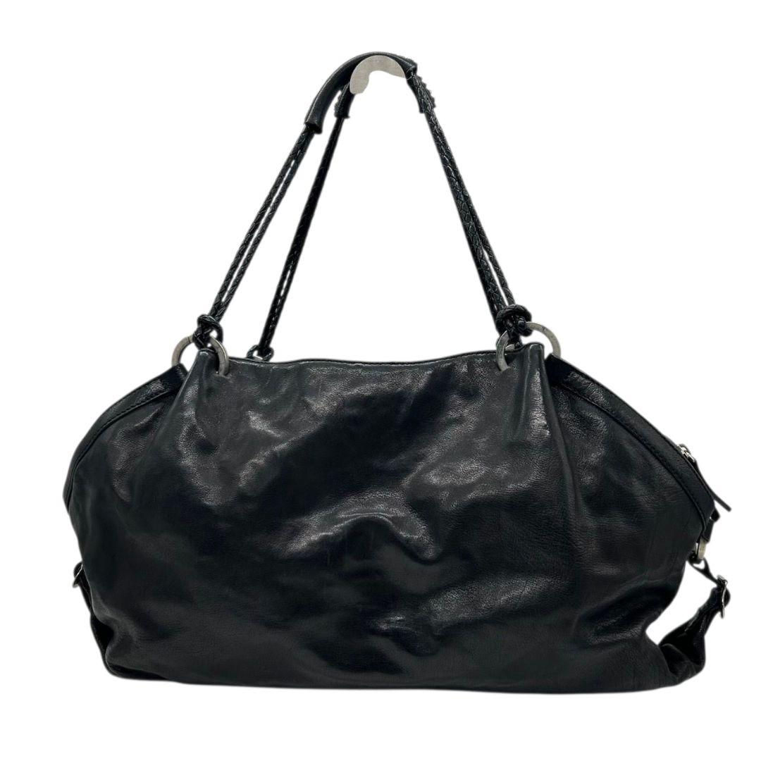 アンテプリマ　ハンドバッグ　黒　スタッズ　ワンショルダー　編み込み　本革　トートバッグ　レザー　A4収納　肩掛け可　肩かけ可　ブラック　シルバー金具　ANTEPRIMA　s39