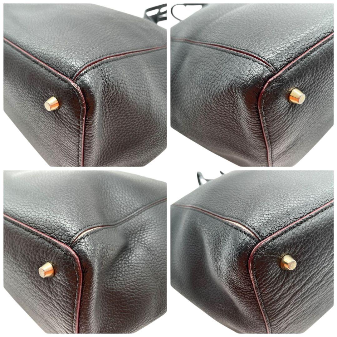 フルラ トートバッグ 黒 ロゴプレート A4収納 ワンショル レザー s80 ハンドバッグ 本革 肩掛け可 肩かけ可 ブラック ホワイト ゴールド金具 FURLA