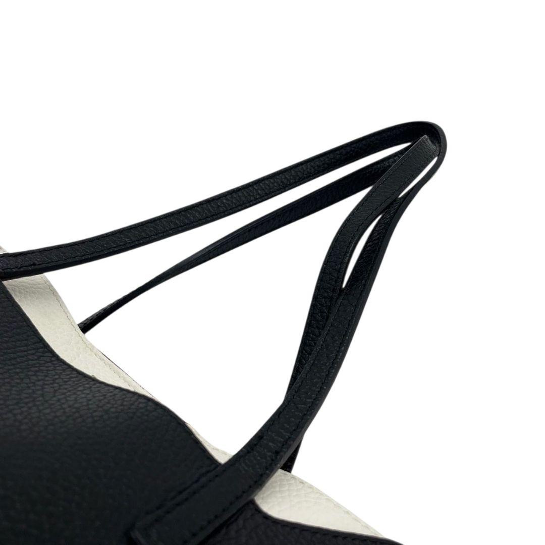 フルラ トートバッグ 黒 ロゴプレート A4収納 ワンショル レザー s80 ハンドバッグ 本革 肩掛け可 肩かけ可 ブラック ホワイト ゴールド金具 FURLA