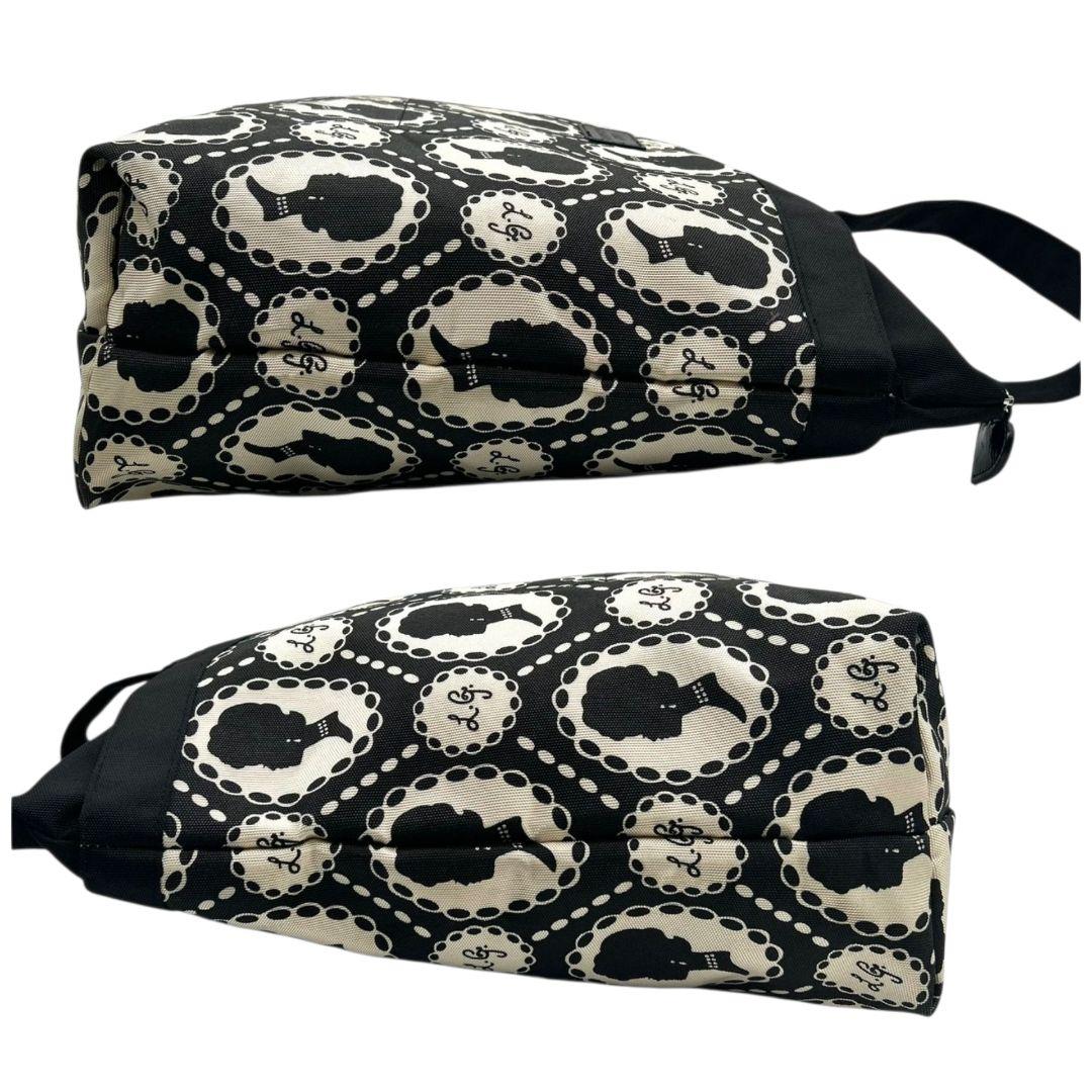 美品　ルルギネス　トートバッグ　黒　白　総柄　キャンバス　ワンショルダー　T7　A4収納　ハンドバッグ　ブラック　ホワイト　肩掛け可　肩かけ可　ロゴプレート　LULU GUINNESS