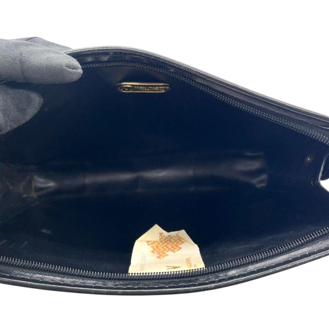 極美品 マリオヴァレンティノ セカンドバッグ 黒 総柄 ロゴ クラッチバッグ 本革 s94 レザー ブラック シルバー金具 ロゴプレート