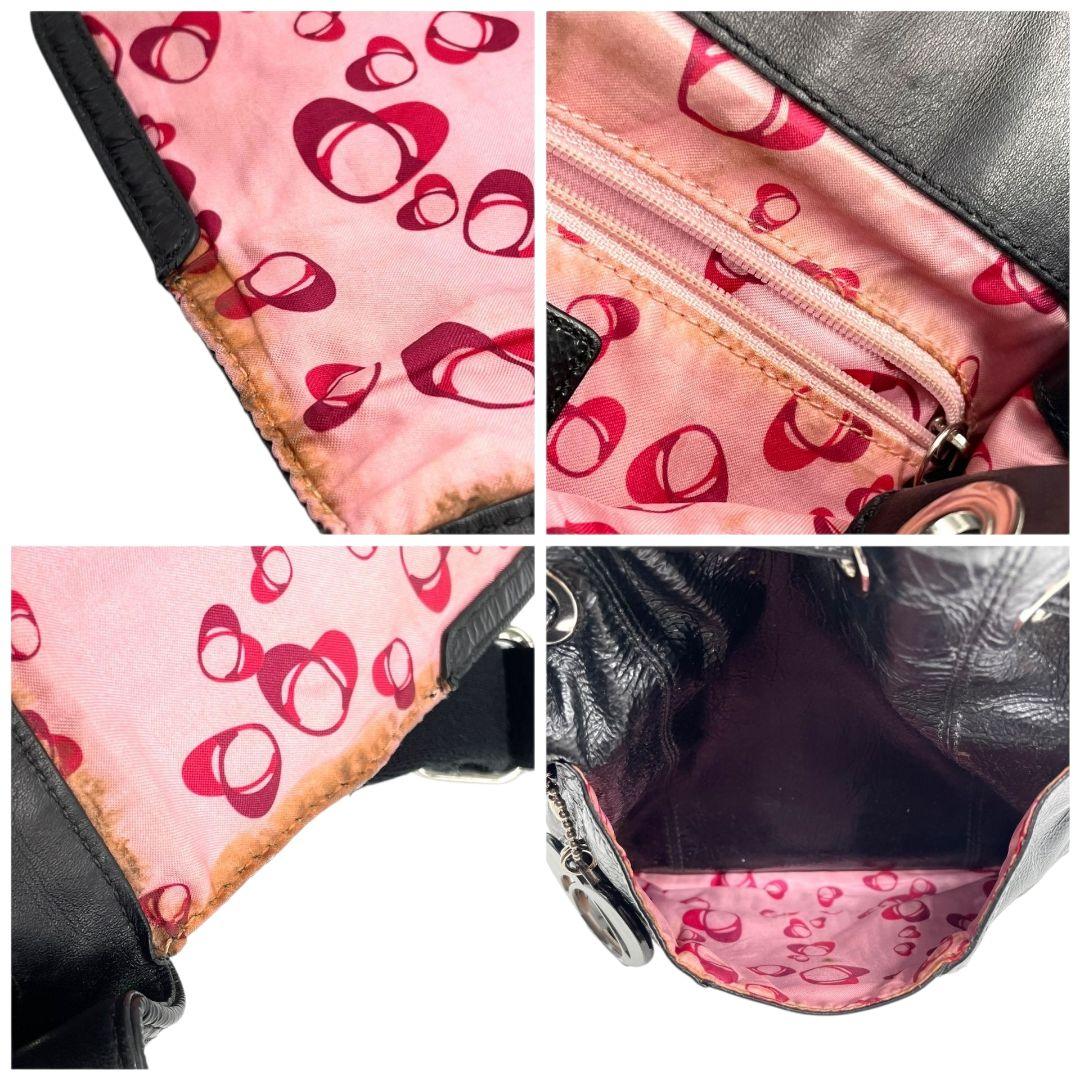 コーチ バックパック 黒 フラップ ターンロック パテントレザー s3 リュック A4収納 ブラック チャーム付き シルバー金具 エナメル 本革 COACH 17949