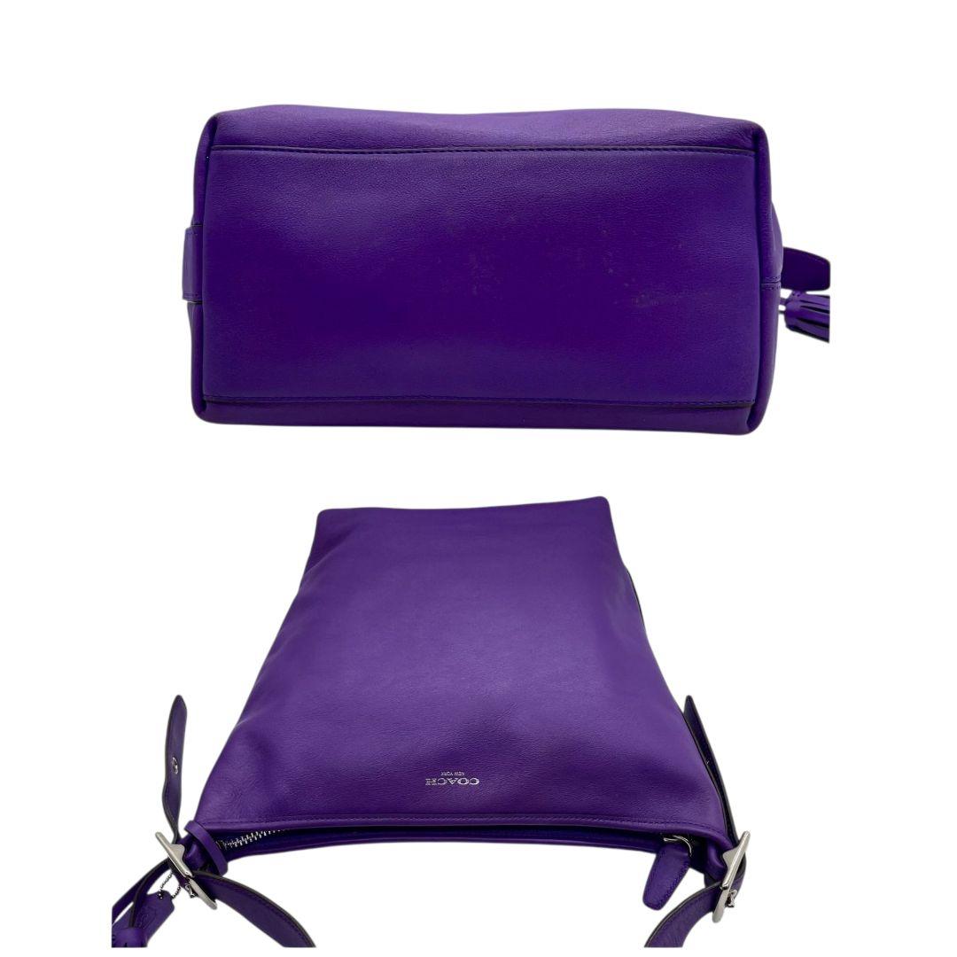 美品 コーチ ショルダーバッグ パープル レガシー ワンショル レザー u6 19889 A4収納 肩掛け可 肩かけ可 トートバッグ ハンドバッグ タッセル シルバー金具 本革 ロゴタグ COACH 上品 高級感