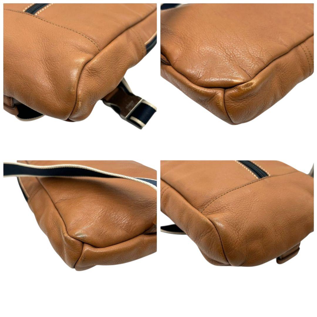 コーチ ボディバッグ 茶 ブラウン ショルダーバッグ 斜め掛け可 レザー 本革 ロゴ シルバー金具 COACH F70811 メンズ レディース オシャレ 本物保証 鑑定済 スピード発送