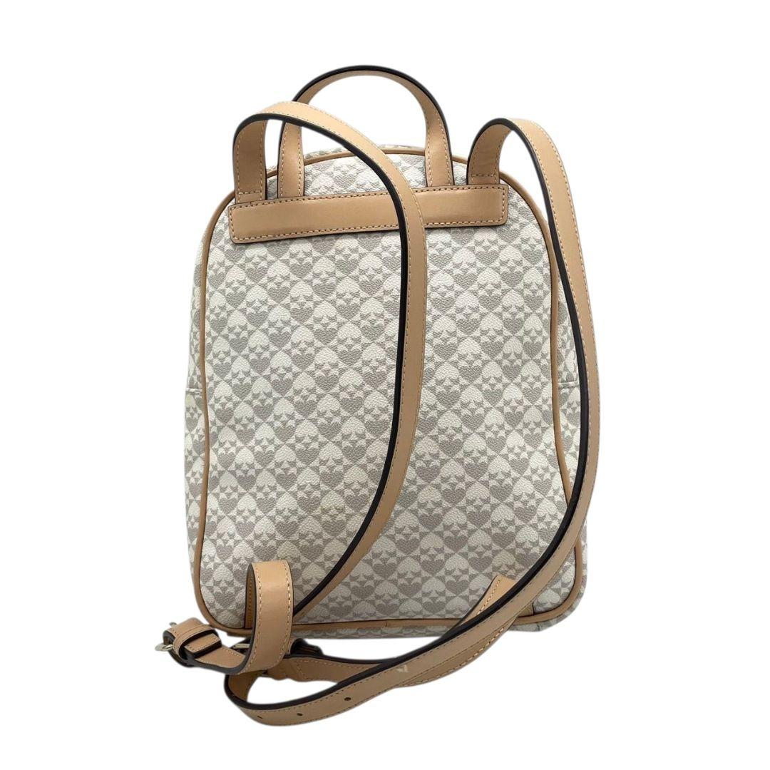 ケイトスペード バックパック 白 ホワイト モノグラム 総柄 リュック レザー 本革 PVC ゴールド金具 ロゴプレート kate spade おしゃれ 通勤 通学 大容量 軽量 人気