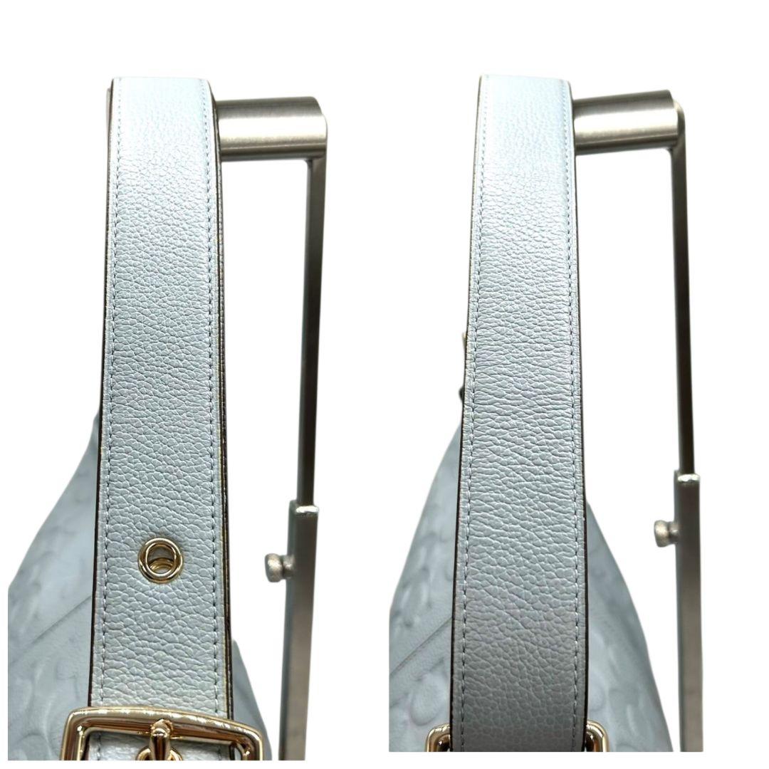 美品 COACH コーチ ショルダーバッグ トート 2way シグネチャー エンボス 斜め掛け可 ワンショルダー レザー 本革 グレー×ライトブルー ロゴタグ タッセル ゴールド金具 T6