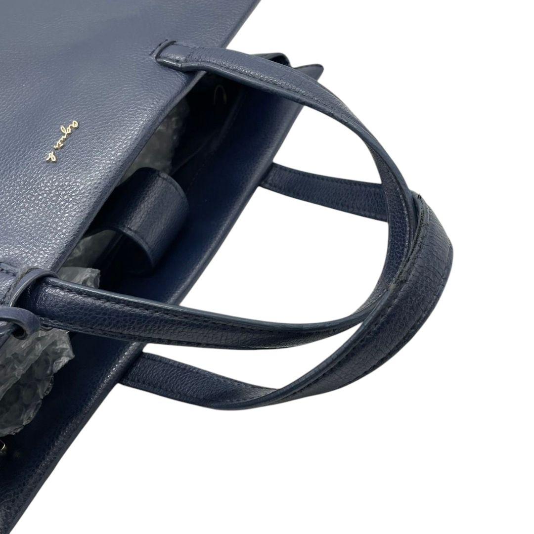 アニエスベー ハンドバッグ ソフィ 紺 A4収納 レザー t3 ネイビー 本革 ポーチ付属 自立可 ロゴチャーム ゴールド金具 トートバッグ agnes b.