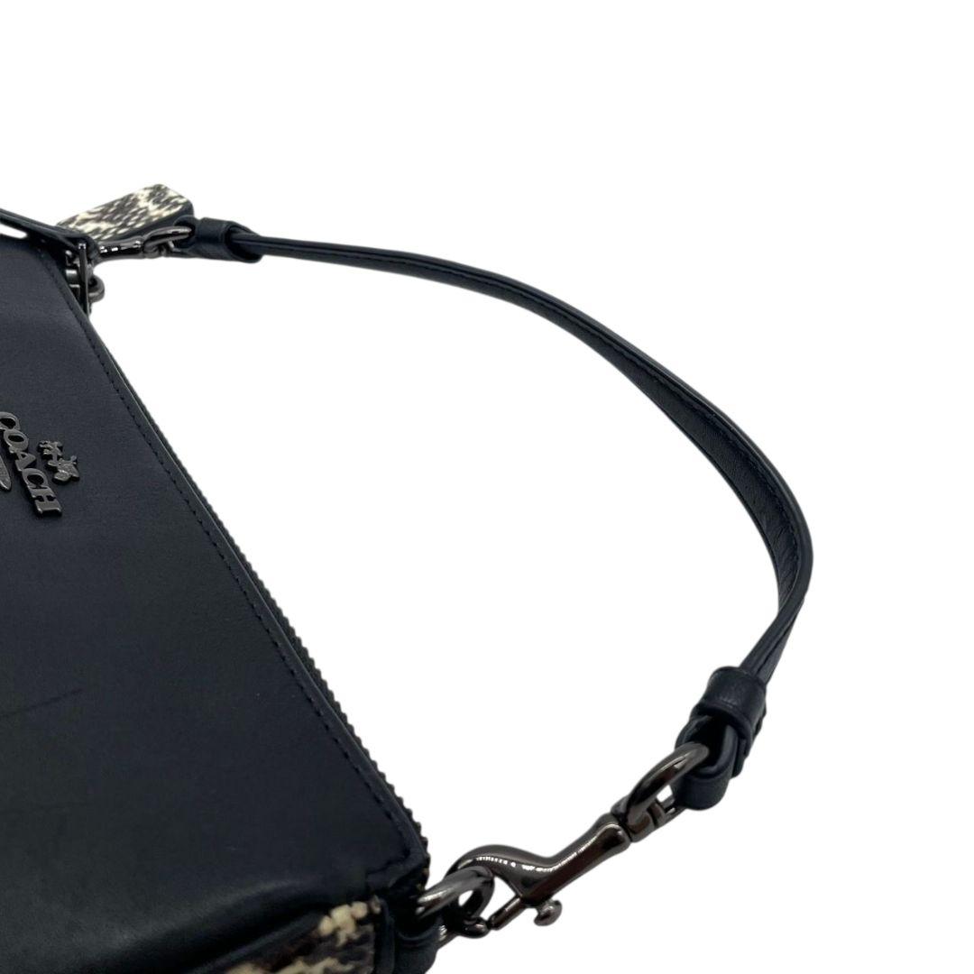 コーチ ハンドバッグ 黒 アクセサリーポーチ レザー ロゴ u5 ブラック ロゴタグ 本革 ガンメタル金具 COACH B1781-59432