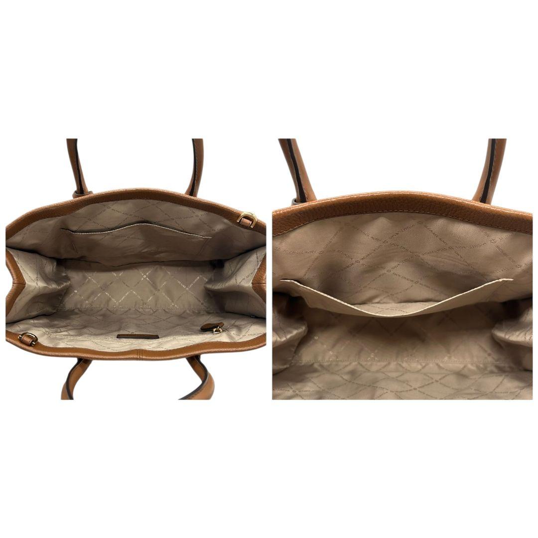 美品 MICHAEL KORS マイケルコース トートバッグ 2way A4収納 自立可 ショルダーバッグ 斜め掛け可 レザー 本革 ブラウン 茶 ロゴ チャーム付き ゴールド金具 H