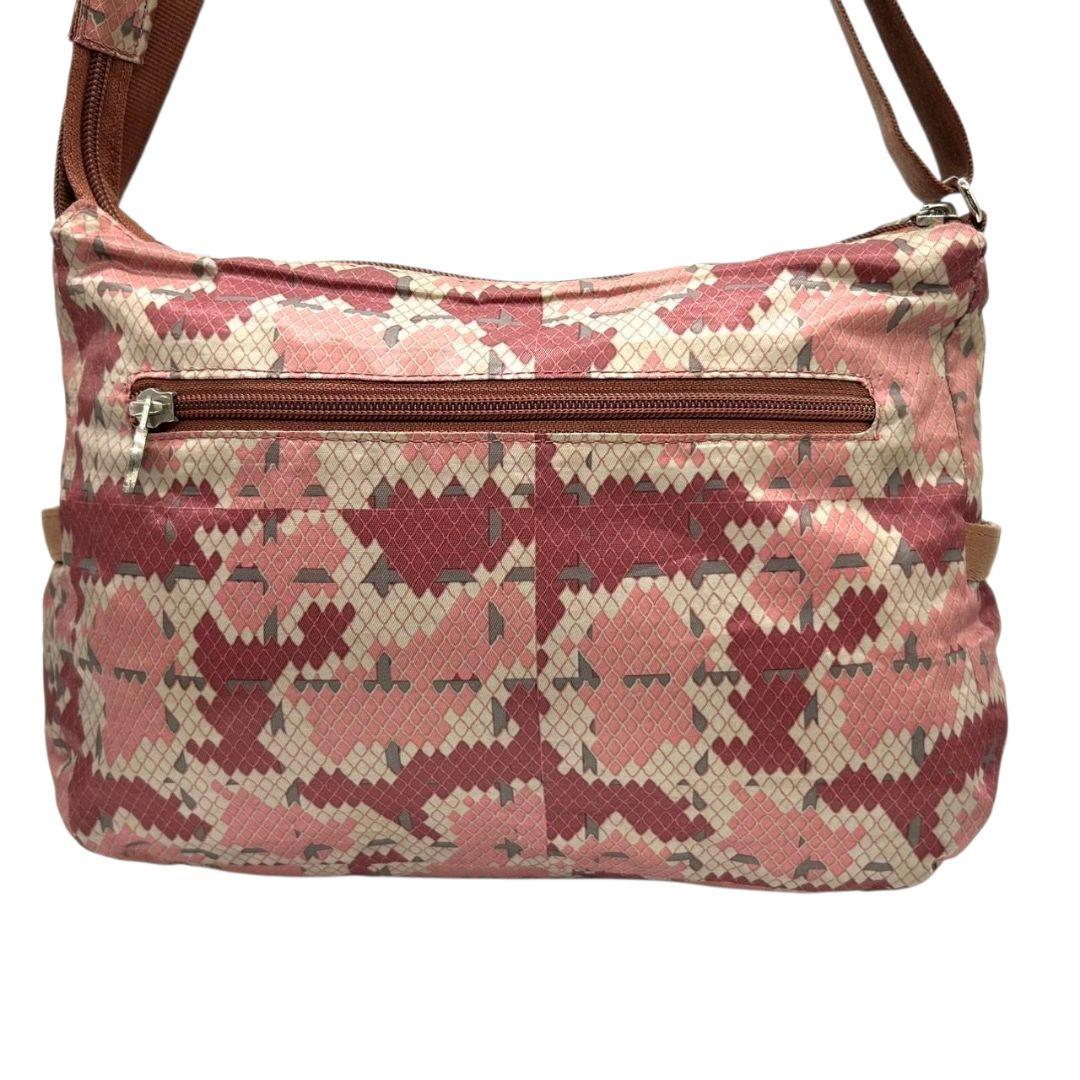 マリクレール ショルダーバッグ ピンク 総柄 ロゴ ナイロン 斜め掛け可 ブラウン シルバー金具 軽量 カジュアル marie claire s62