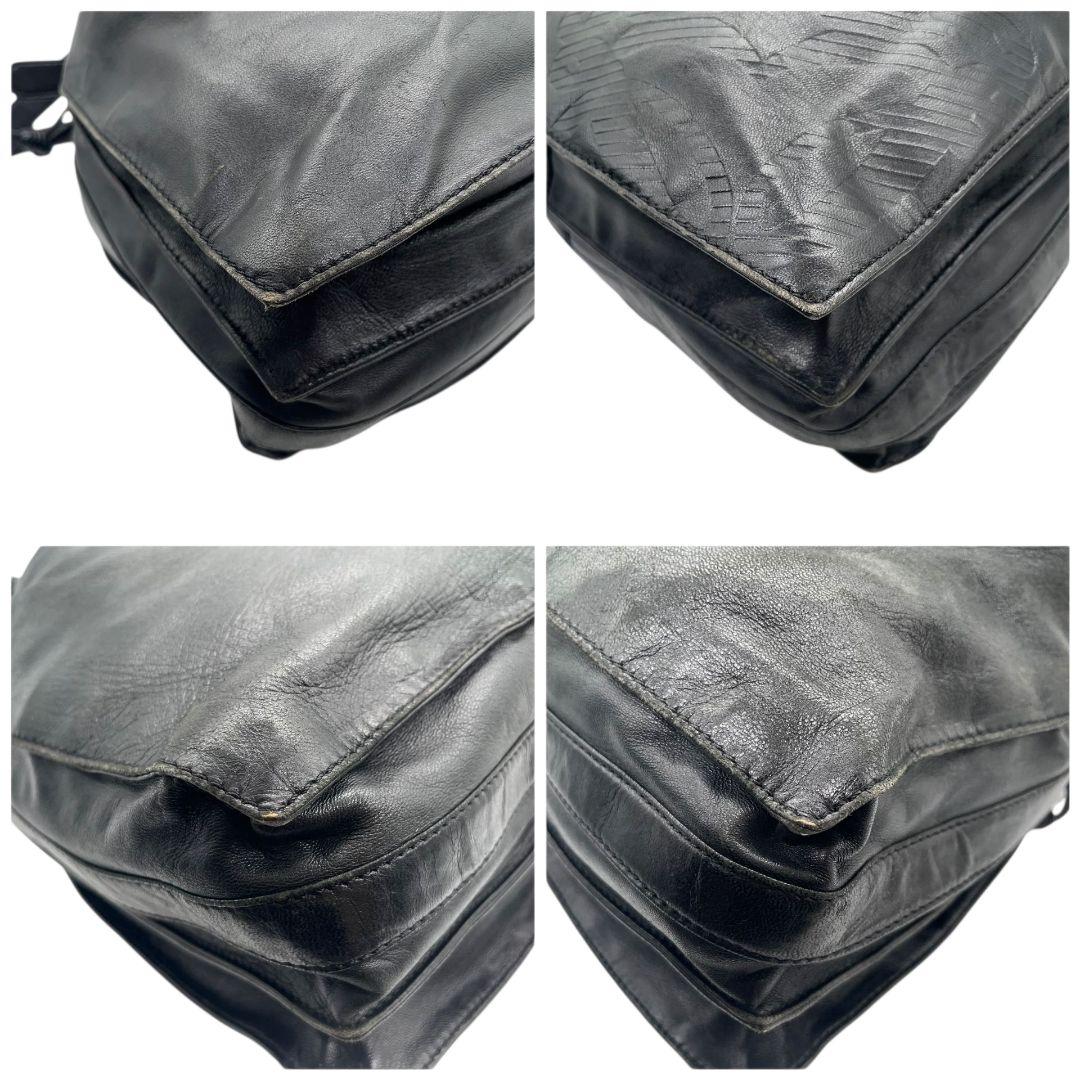 ロエベ LOEWE ショルダーバッグ アナグラム 巾着 ワンショルダー レザー ブラック 黒 ゴールド金具 ロゴプレート 本革 斜め掛け可 ヴィンテージ A6